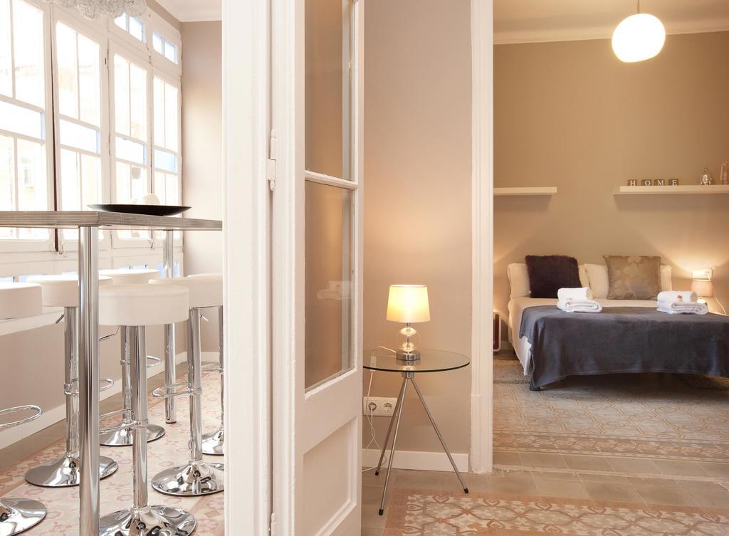 Enjoy Apartments Sofia Barcelona Ruang foto