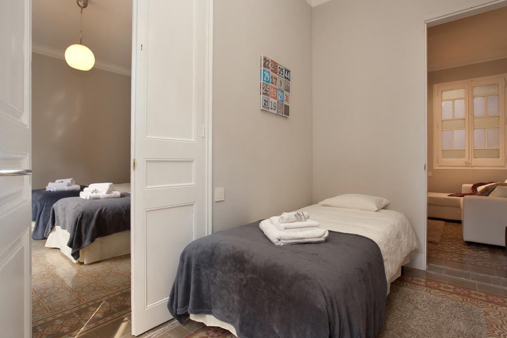 Enjoy Apartments Sofia Barcelona Ruang foto