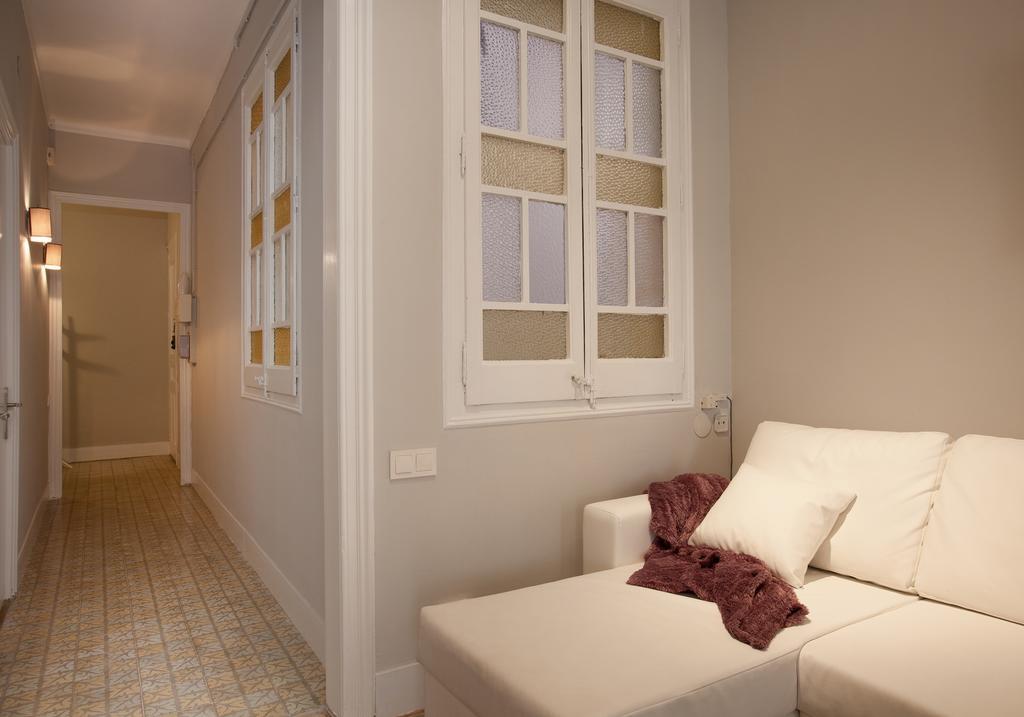 Enjoy Apartments Sofia Barcelona Ruang foto
