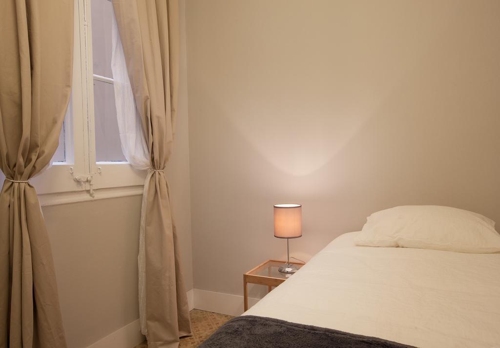 Enjoy Apartments Sofia Barcelona Ruang foto