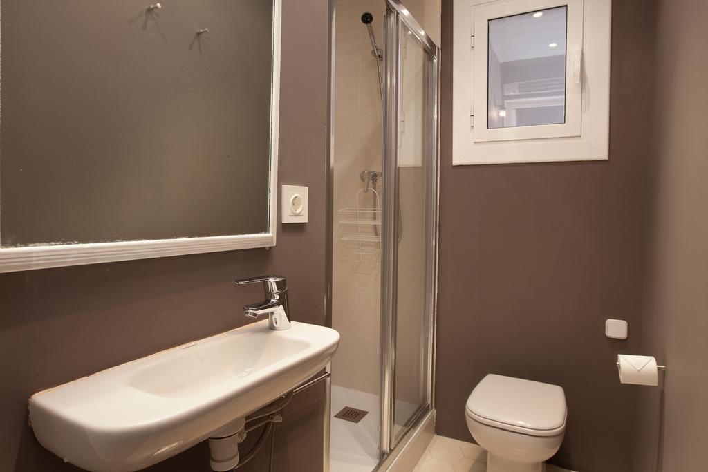Enjoy Apartments Sofia Barcelona Ruang foto