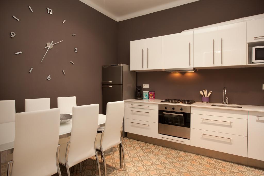 Enjoy Apartments Sofia Barcelona Ruang foto
