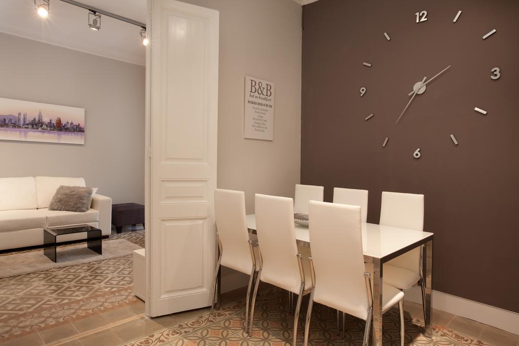 Enjoy Apartments Sofia Barcelona Ruang foto