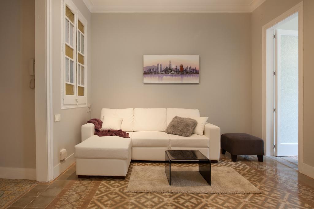 Enjoy Apartments Sofia Barcelona Ruang foto