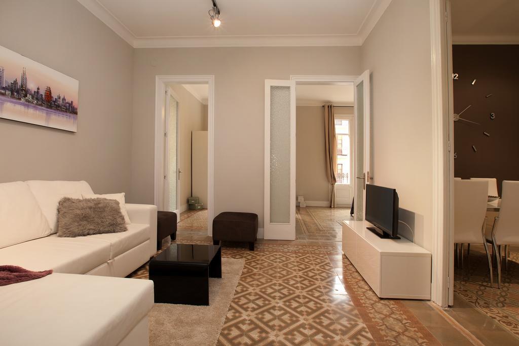 Enjoy Apartments Sofia Barcelona Ruang foto